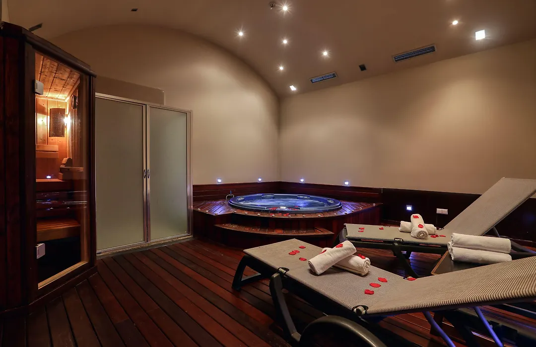 Guitart La Molina Aparthotel & Spa-1